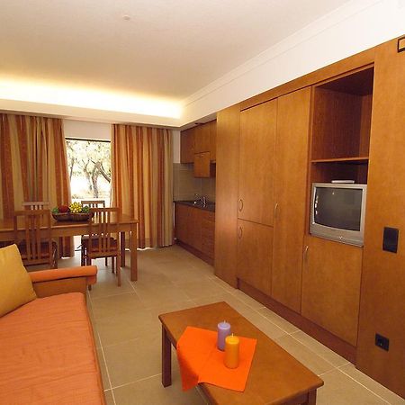 Apartamentos Alvaflor كوارتيرا المظهر الخارجي الصورة